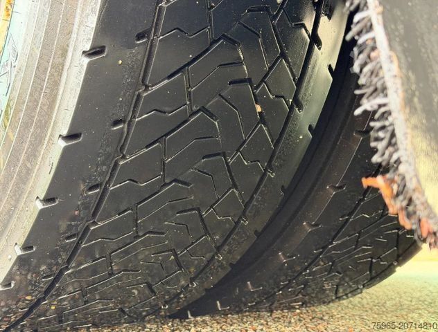 Refrigerated truck VOLVO FH 13.460 I-PARK COOL THEMO KING UT-800 VAN BEUR