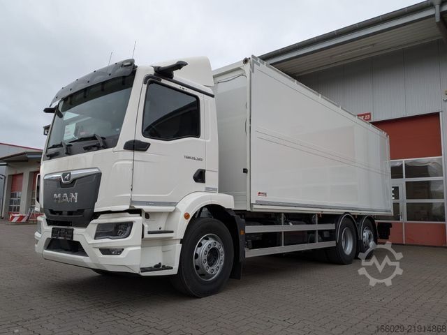 Italautó italáruszállító MAN TGM 26.320 6x2/4 Getränkefahrzeug Wingliner LBW