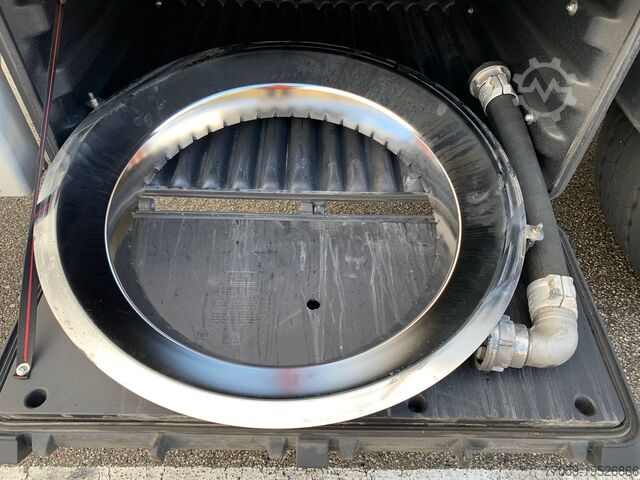 Aanhangwagens voor silo's FELDBINDER KIP 60.3 / 2.Stück 2016 / 3.Stück 2018