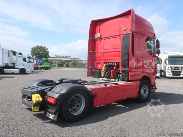 Standard dragbil DAF XF 530 FT SSC Leder LED Standklima Intarder