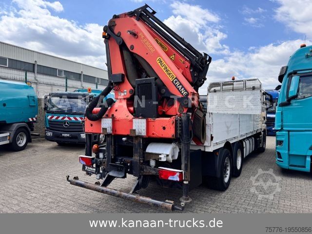 Grúa montada en camión MAN 26.480 TGX 6x2 Palfinger 23002 Fly-Jib  ca 21 m