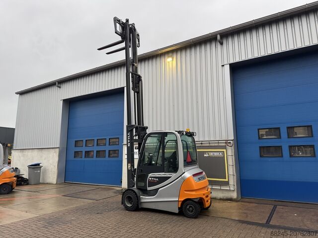 VS-22437 Elektrische triplex heftruck Still RX60-35 bj2019 STILL RX60-35