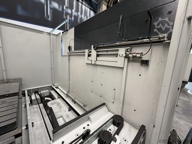 Centre d’usinage universel MIKRON HSM 800 MIKRON HSM 800