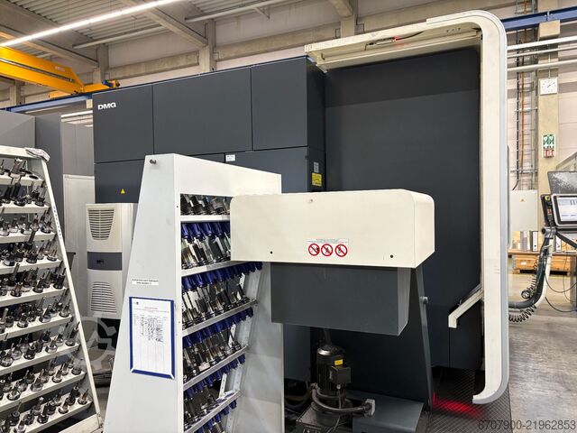 Centro de mecanizado CNC tipo pórtico DMG-DECKEL MAHO 180 DMG-DECKEL-MAHO DMF 180