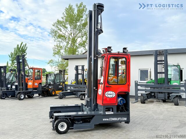 Cărucior cu stivuitor cu 4 căi Combilift C4000 / TRIPLEX / 9300MM / GAS / TOP1