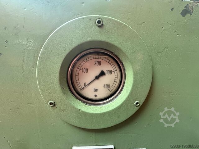 Afkantpers COLLY HV200