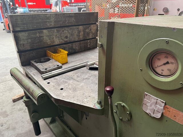 Press brake COLLY HV200