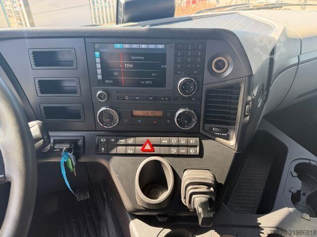 Mercedes-Benz Antos 2543 L με περιστρεφόμενα τοιχώματα, οπίσθιο ανυψωτικό BÄR 2.500 κιλών και κοτσαδ Mercedes-Benz Antos 2543 L Schwenkwand LBW BÄR 2.500kg AHK