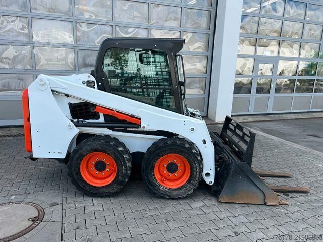 Planeringsmaskin Bobcat S450 / nur 131h !! / Gabel / Schaufel