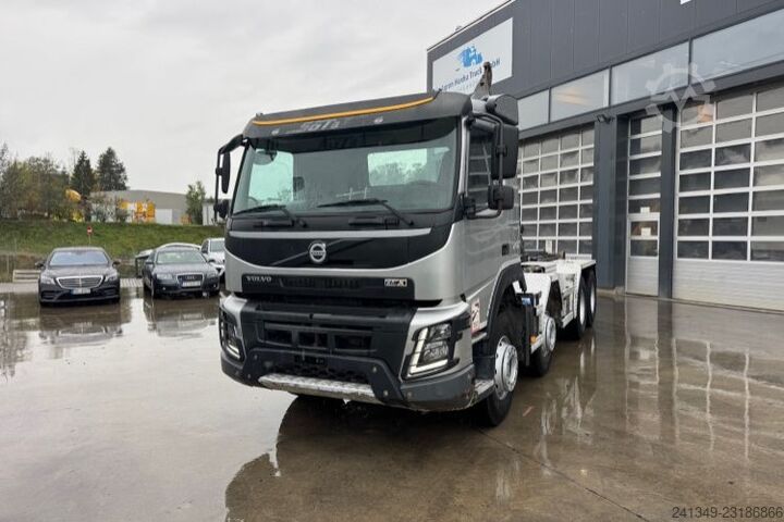 Speciális rendeltetésű teherautó VOLVO FMX-460 8x4 UT26