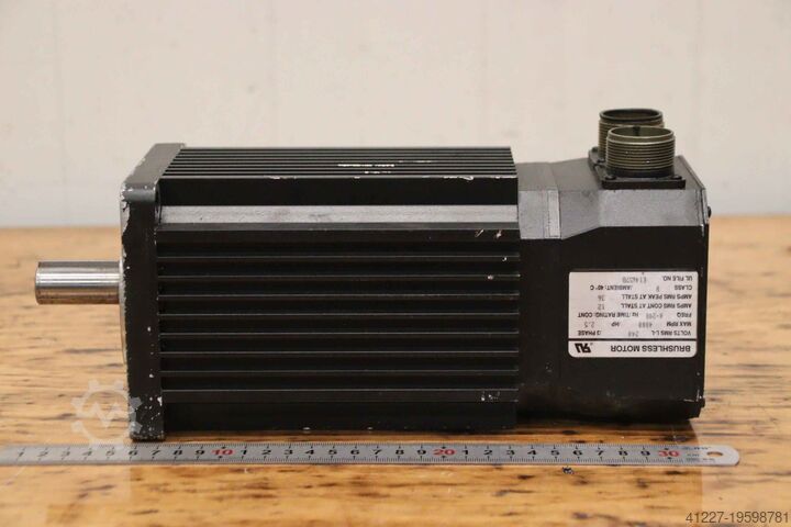 Servomotor 1,86 kW 4000 U/min Reliance Electric H-4050-P-HOOAA