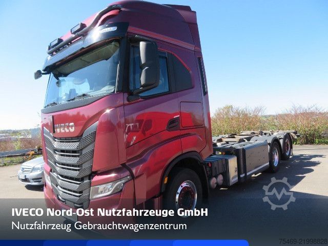 Camion con cassone intercambiabile IVECO AS260S46Y/FS CM CNG