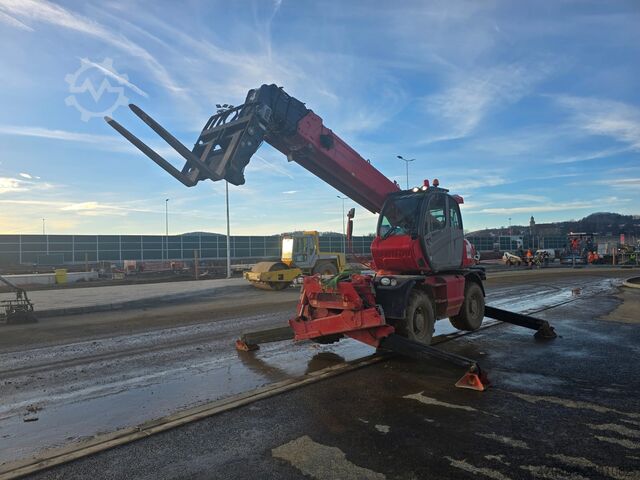 Forgó teleszkópos rakodó Manitou MRT25.40