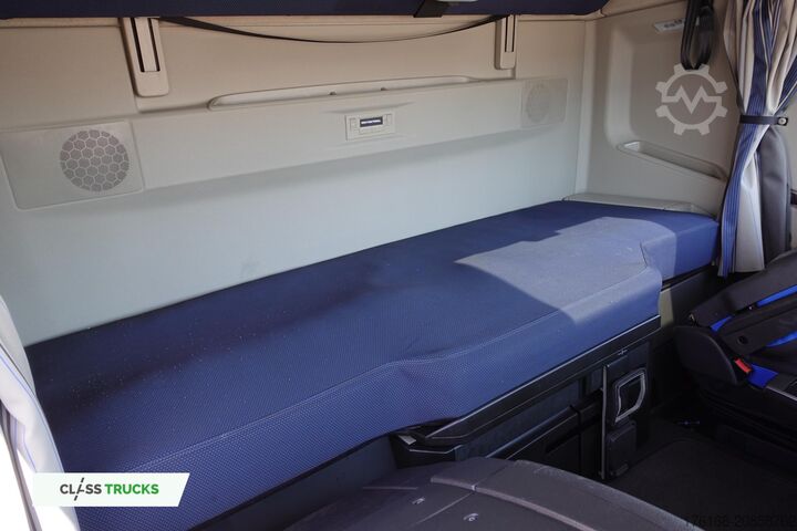 Standard tractor unit VOLVO FH 460 Globetrotter XL i-Save I-ParkCool