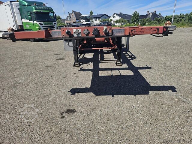 Transport de conteneurs Burg BPO 12-27CCXGX-00. | ADR TANK CHASSIS 20/30 FT ...