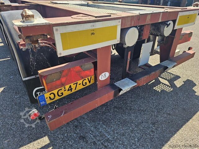 Přeprava kontejnerů Burg BPO 12-27CCXGX-00. | ADR TANK CHASSIS 20/30 FT ...