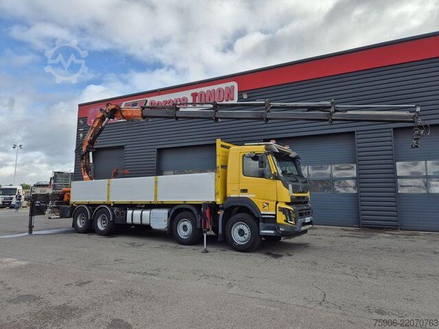 Camion plateau Volvo FMX