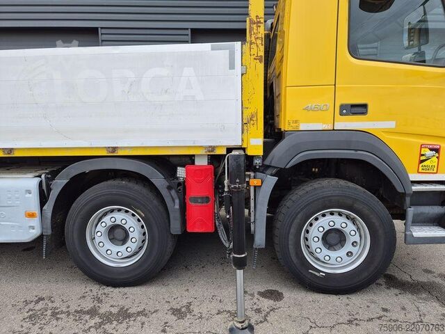 Camion plateau Volvo FMX