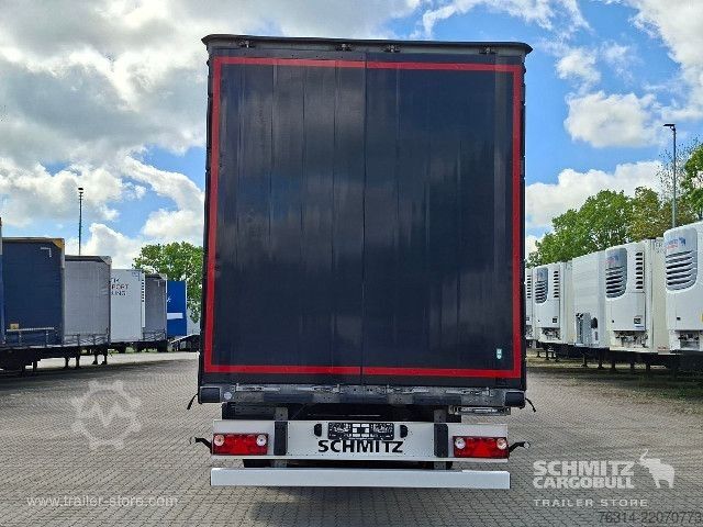 Åben sættevogn med presenning Schmitz Cargobull Curtainsider Standard Getränke