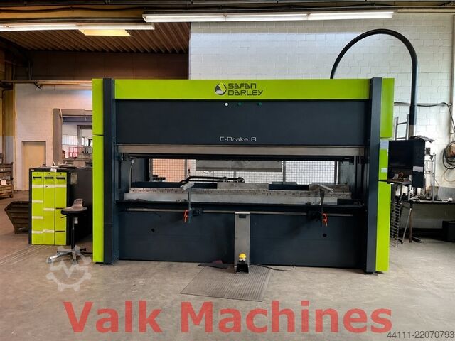Presse plieuse servo-électronique SafanDarley E-Brake B100-3100