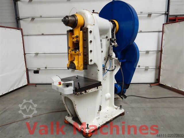 Excentrický lis 80 tun Rijva EP80