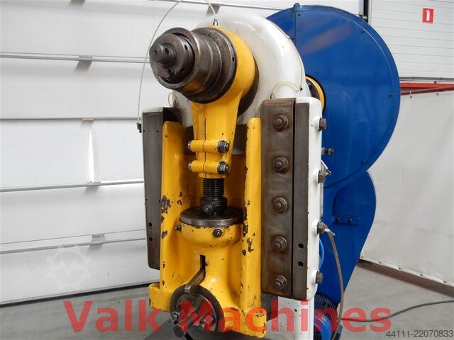 Excentrický lis 80 tun Rijva EP80