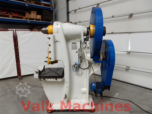 Excentrický lis 80 tun Rijva EP80