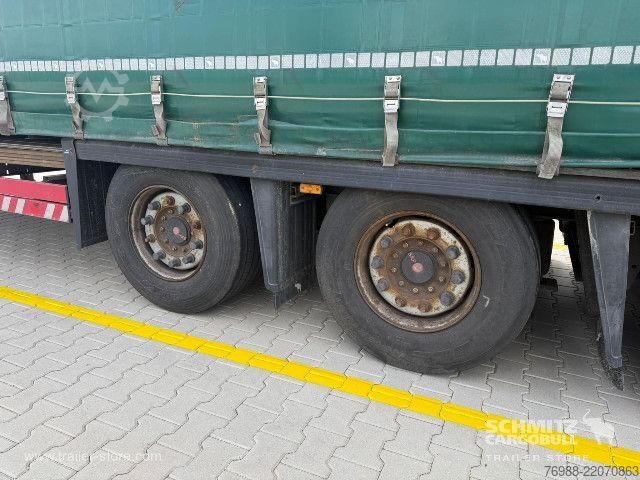 Semi-reboque aberto com lona Schmitz Cargobull Curtainsider Mega
