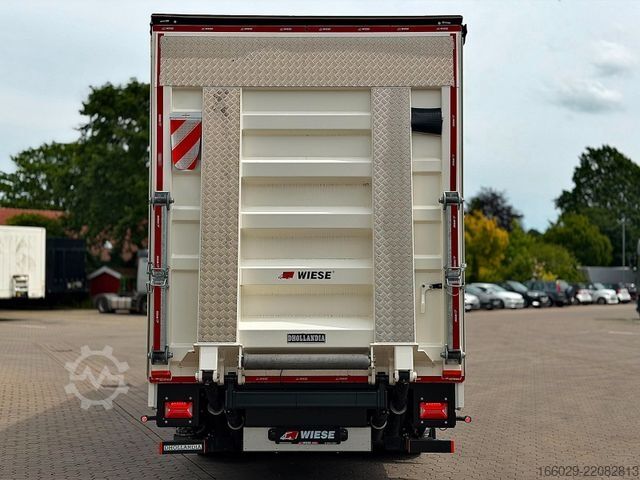 Autotransporter MAN TGX 26.440 6x2 mit Schwerlast-Ladebordwand Rampe