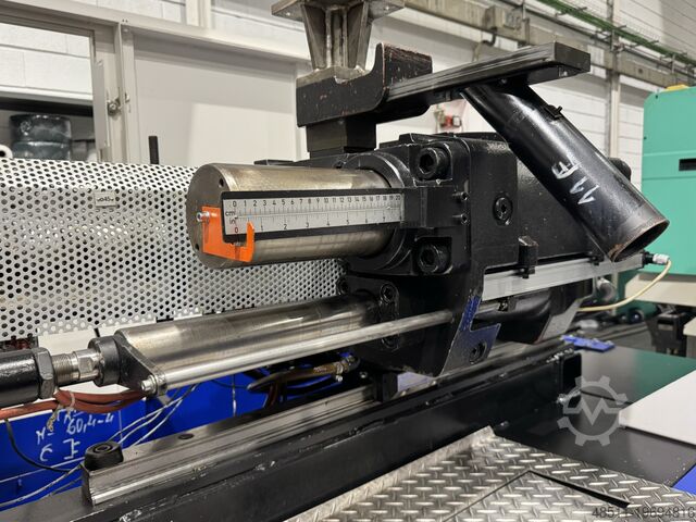 Máquina de moldagem por injeção Engel Victory Tech 500/110 Tech