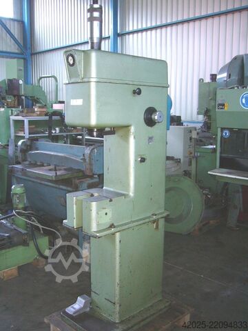 Pneumatikus prés DUNKES DZ 4