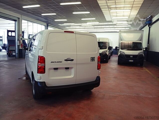Koltuklu minibüs FIAT Scudo
