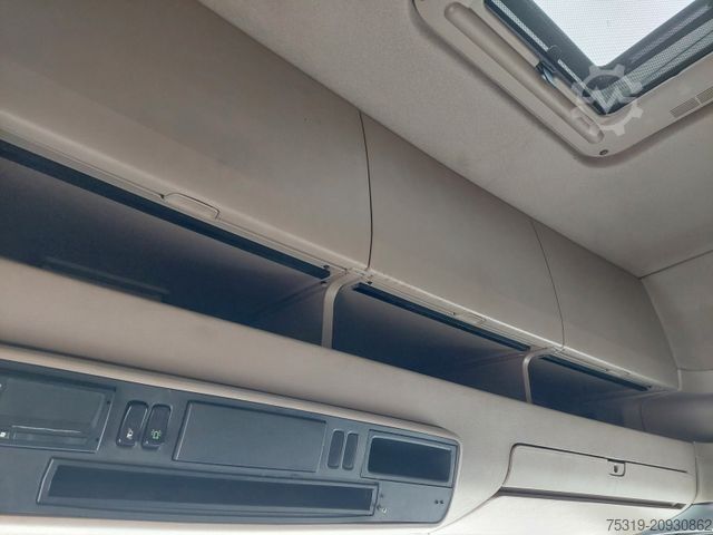 Standardni tegljač SCANIA R 440 LA6X2/4MNA