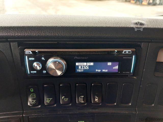 Standardni tegljač SCANIA R 440 LA6X2/4MNA