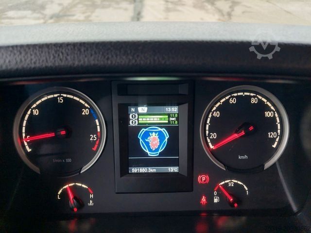 Standardni tegljač SCANIA R 440 LA6X2/4MNA