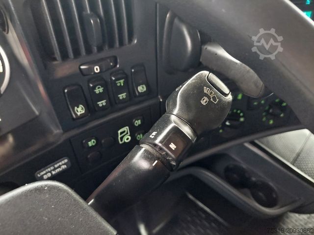 Standardni tegljač SCANIA R 440 LA6X2/4MNA