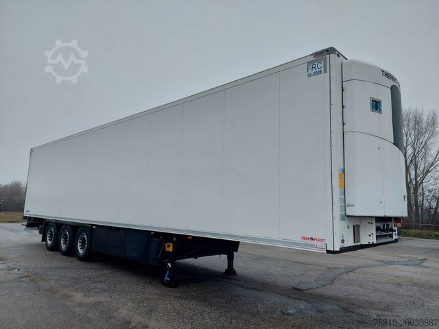 Køletrailer SCHMITZ CARGOBULL SKO 24 Thermo King SLXi 300