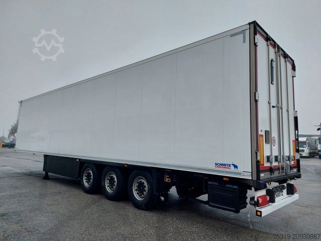 Køletrailer SCHMITZ CARGOBULL SKO 24 Thermo King SLXi 300