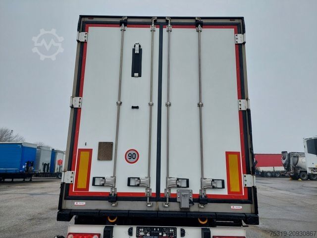 Køletrailer SCHMITZ CARGOBULL SKO 24 Thermo King SLXi 300