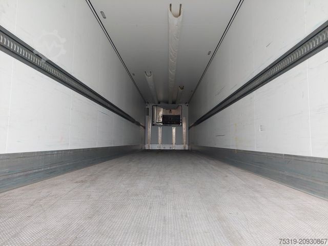 Køletrailer SCHMITZ CARGOBULL SKO 24 Thermo King SLXi 300