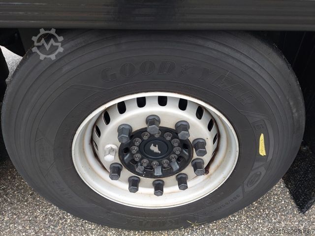 Køletrailer SCHMITZ CARGOBULL SKO 24 Thermo King SLXi 300