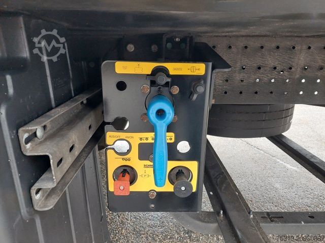 Køletrailer SCHMITZ CARGOBULL SKO 24 Thermo King SLXi 300