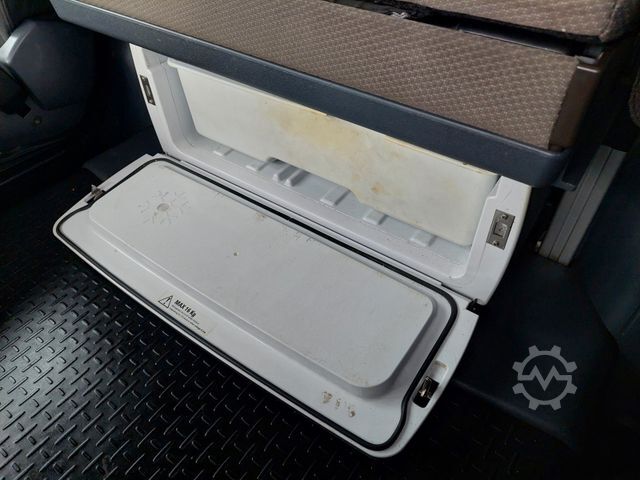 Teški kamion SCANIA R 440 LA6X2/4MNA