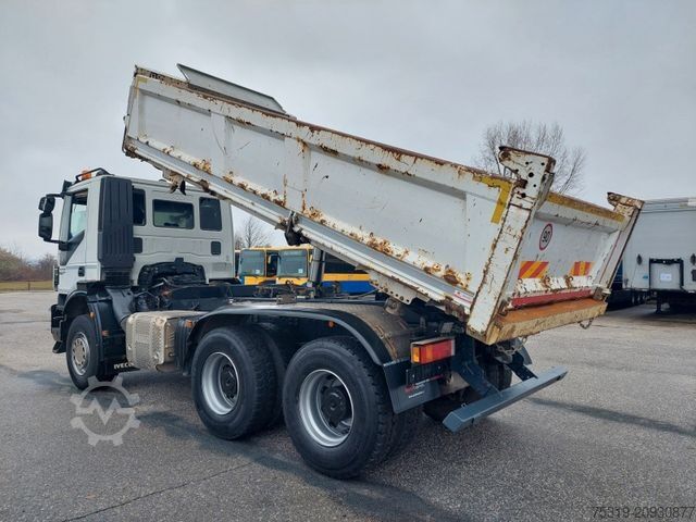 Τρίπλευρο ανατρεπόμενο φορτηγό IVECO AD 260T45 BB Dautel Bordmatic 6x4