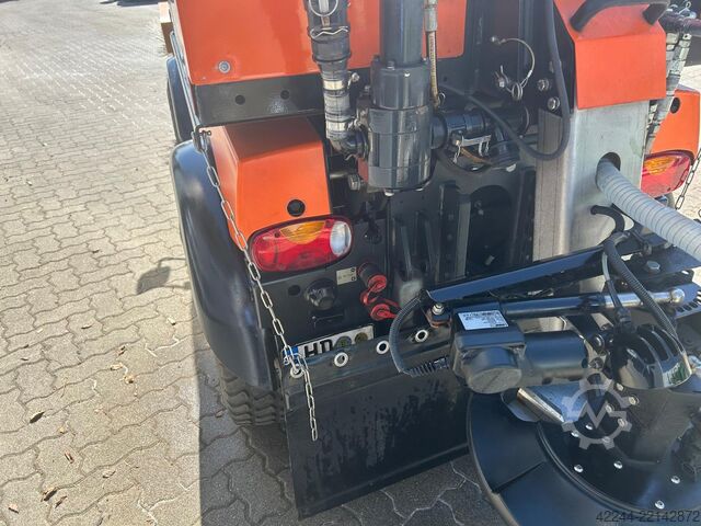 Gemeentelijk voertuig / Werktuigendrager Holder C 55 SC