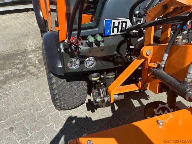 Gemeentelijk voertuig / Werktuigendrager Holder C 55 SC