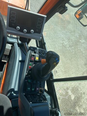 Gemeentelijk voertuig / Werktuigendrager Holder C 55 SC