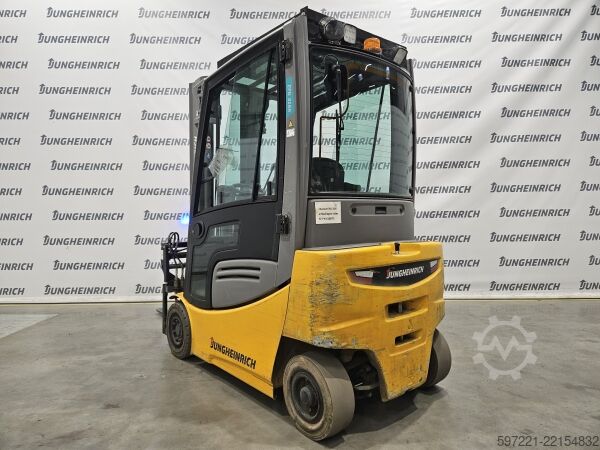 Électrique – 4 roues Jungheinrich EFG 316 k Triplex