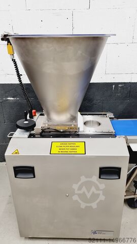 Mérlegelő Daub Slim 700