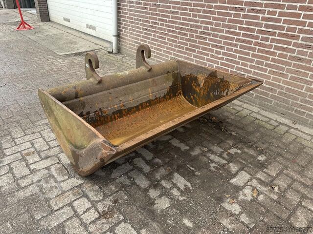 τυπικός κάδος  CW30